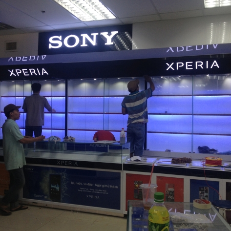THI CÔNG CÔNG TRÌNH SONY TẠI ĐIỆN MÁY NGUYỄN KIM